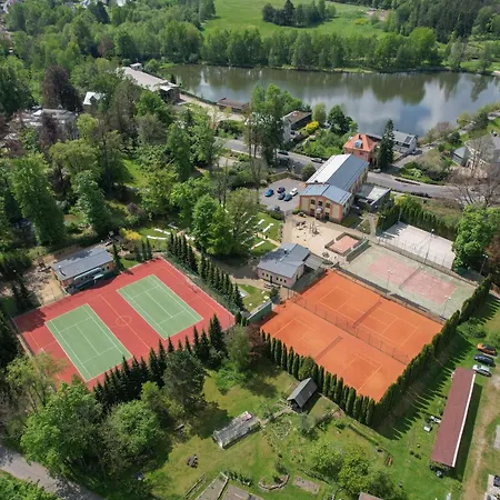 Apartment Na Sportovnim Arealu *